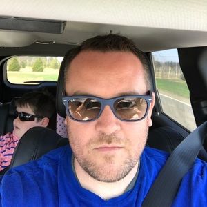 Meet your Posher, Michael